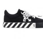 Farfetch 發(fā)發(fā)奇 現(xiàn)有 Off-White logo貼花低幫板鞋 男士碼數(shù)全現(xiàn)特價(jià)￥1940